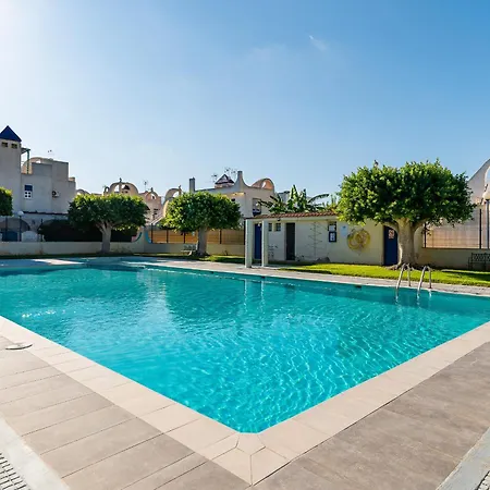 The Lemon Tree House Holiday home