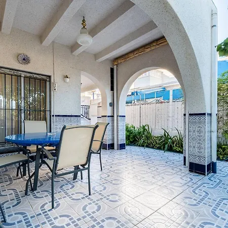 Holiday home The Lemon Tree House Torrevieja