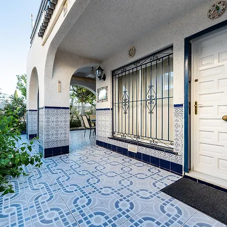 The Lemon Tree House * Torrevieja