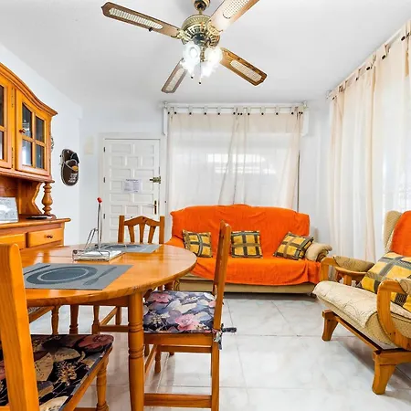 The Lemon Tree House Vakantiehuis Torrevieja